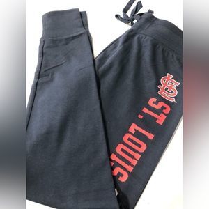 NWT Woman’s St. Louis Cardinals Jogger Pants (Medium)